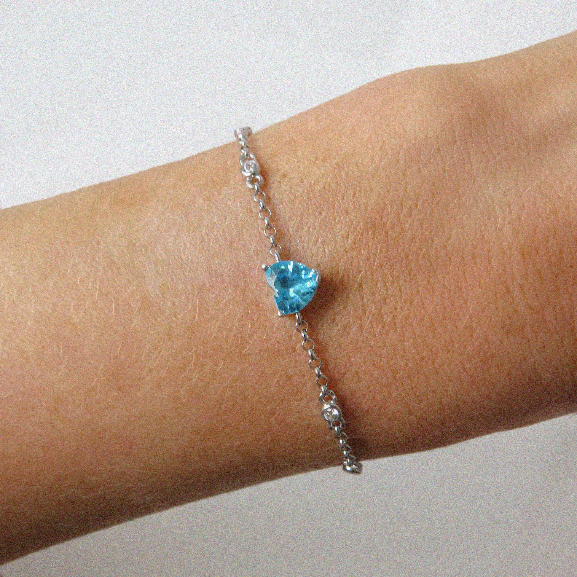 sterling silver blue cubic zirconia heart bracelet